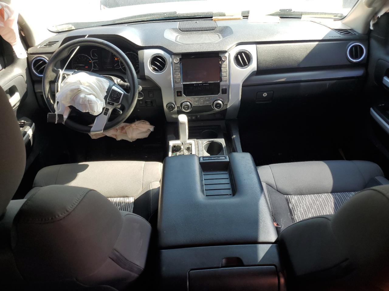 TOYOTA TUNDRA DOUBLE CAB SR