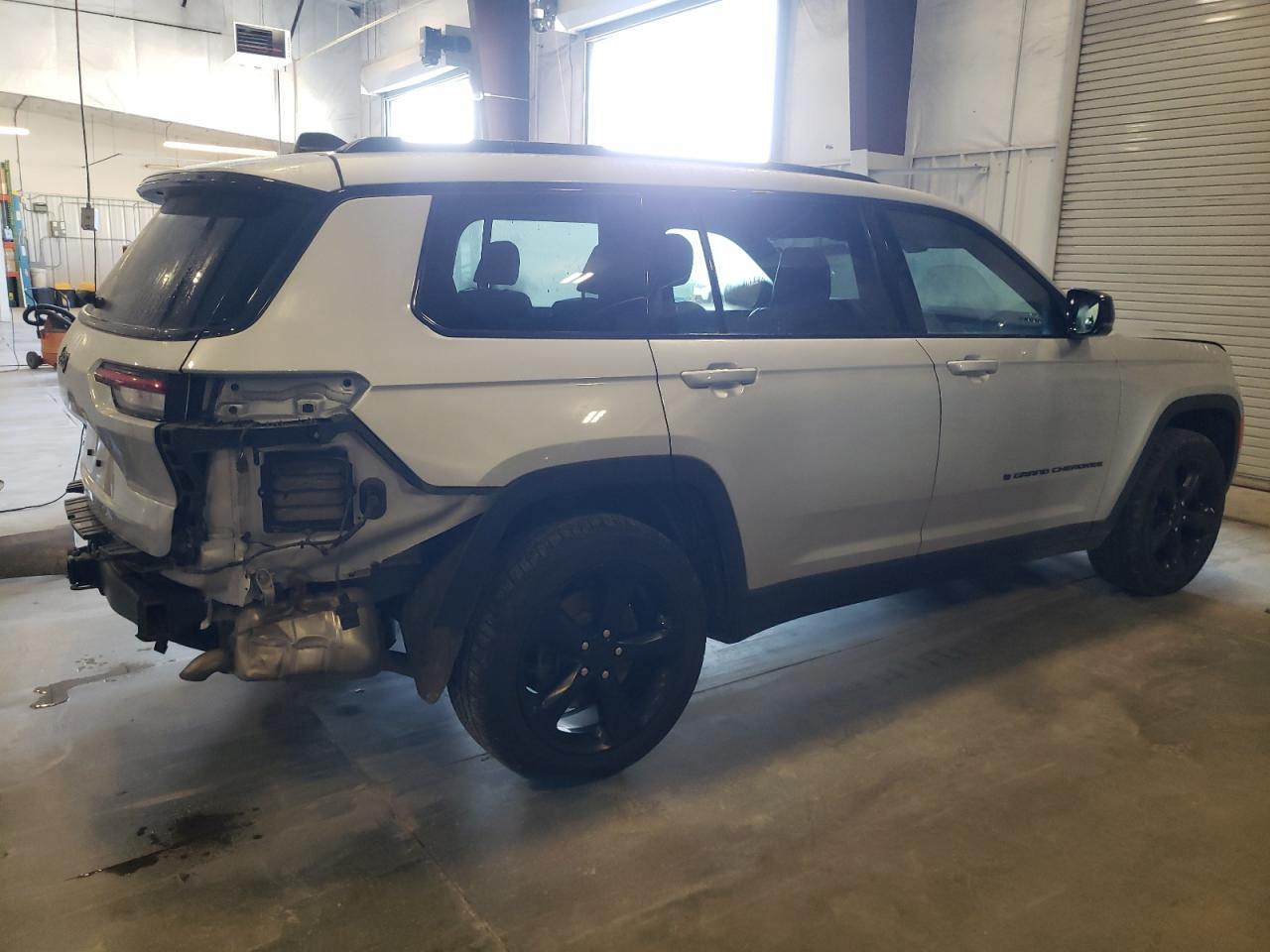 JEEP GRAND CHEROKEE L LAREDO