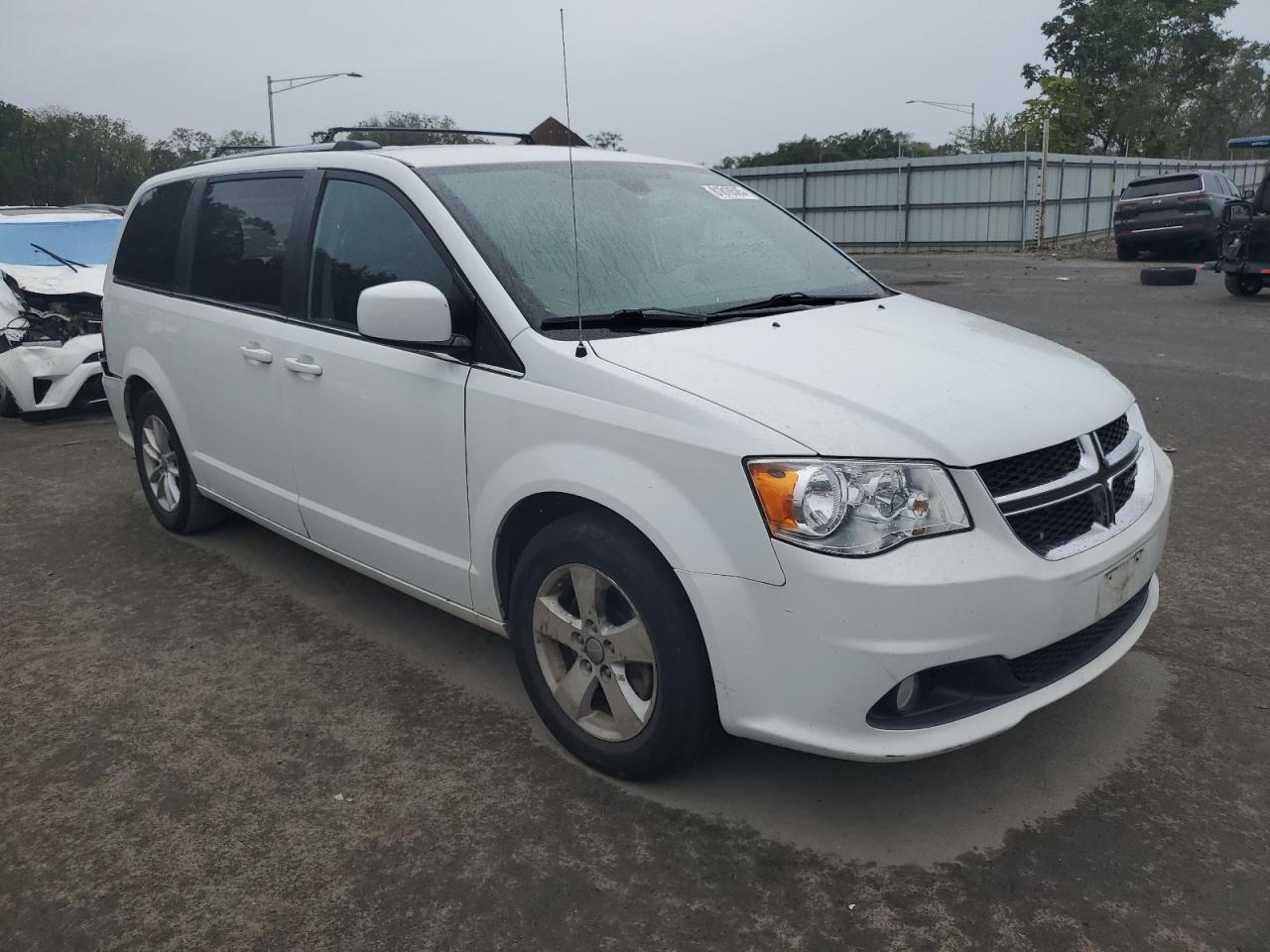 DODGE GRAND CARAVAN SXT