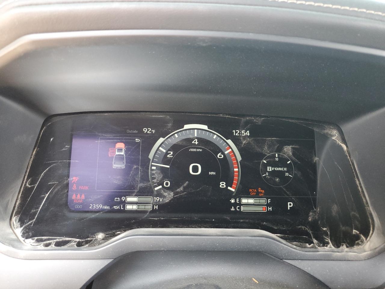 TOYOTA TUNDRA CREWMAX PLATINUM