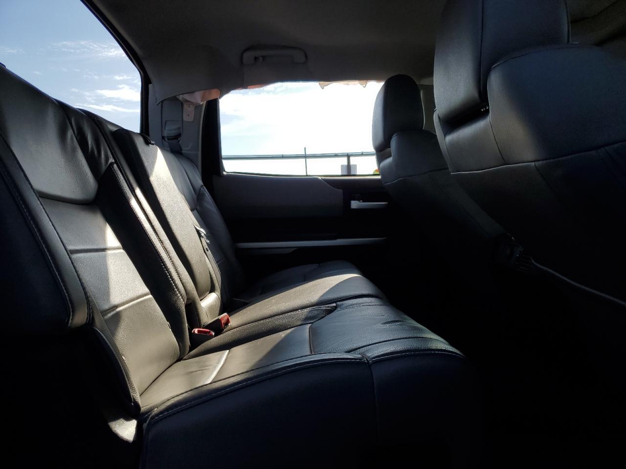 TOYOTA TUNDRA CREWMAX LIMITED