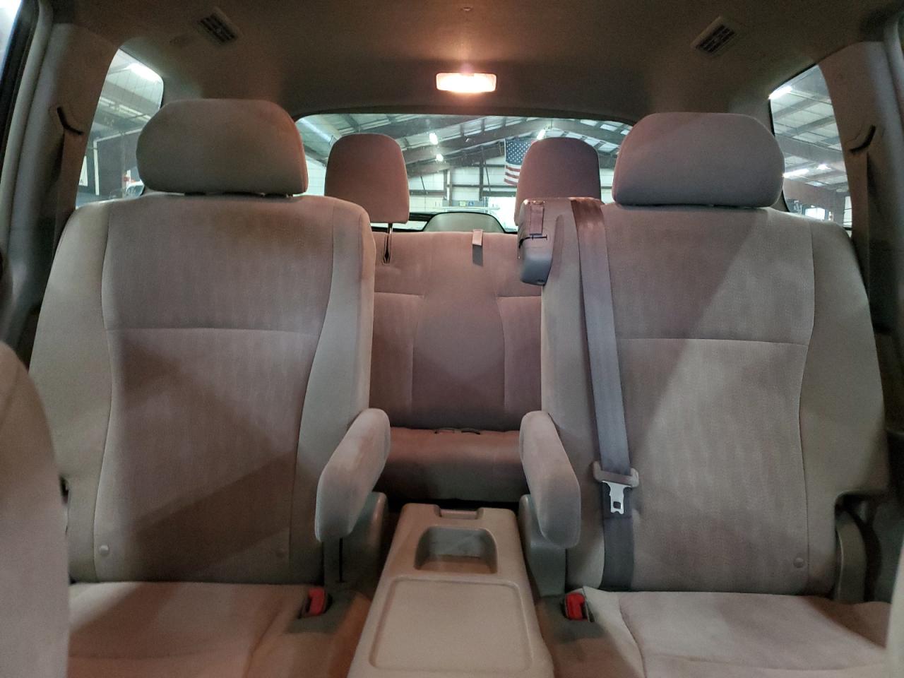 TOYOTA HIGHLANDER HYBRID