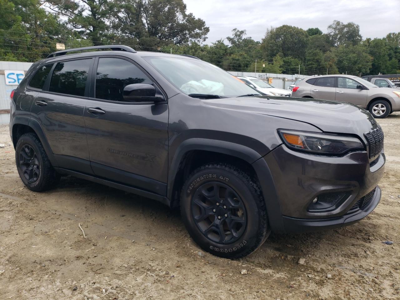 JEEP GRAND CHEROKEE LATITUDE