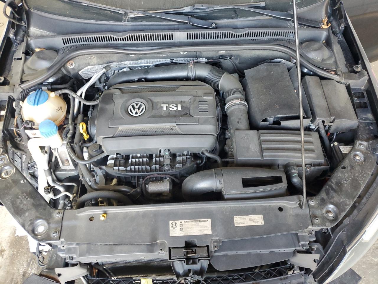 VOLKSWAGEN JETTA GLI