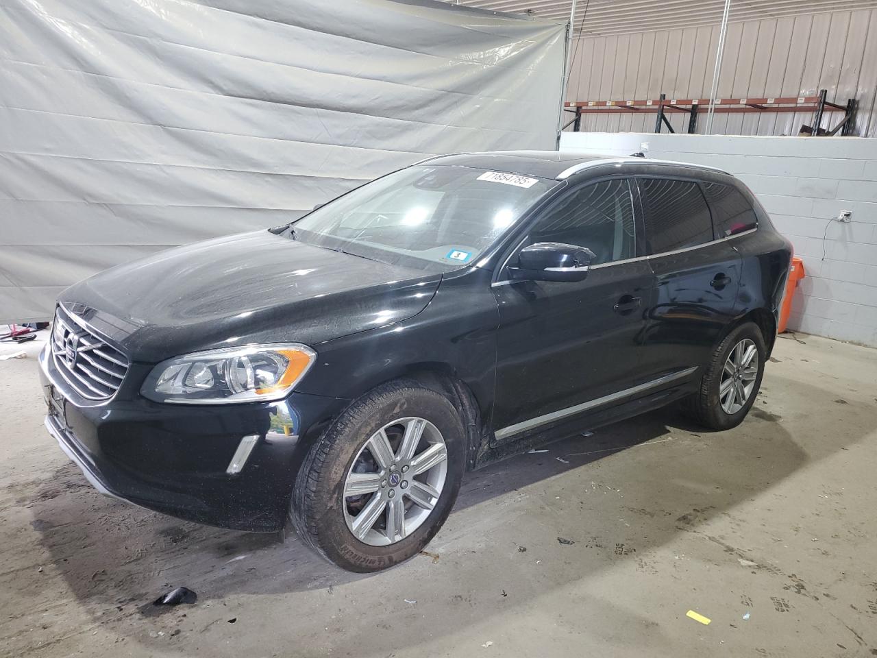 VOLVO XC60 T5 INSCRIPTION
