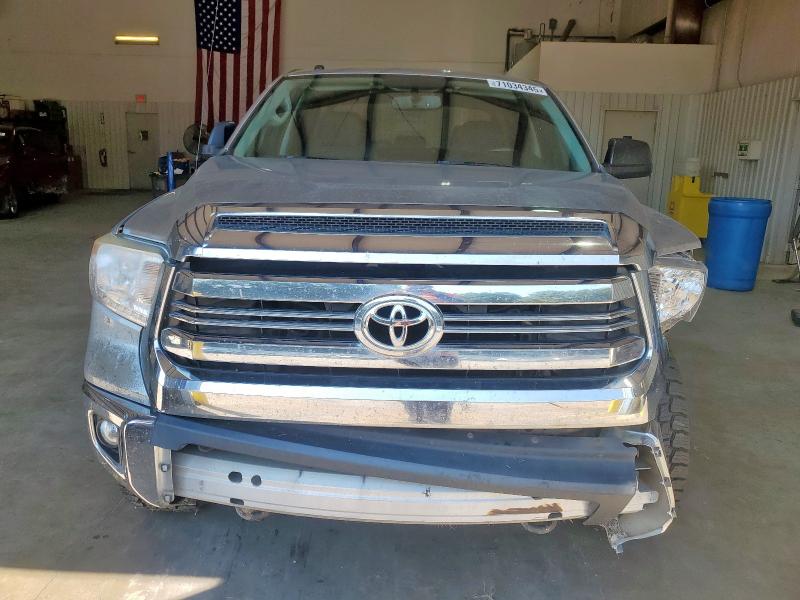 2016 TOYOTA TUNDRA CREWMAX SR5 5TFDW5F10GX571146