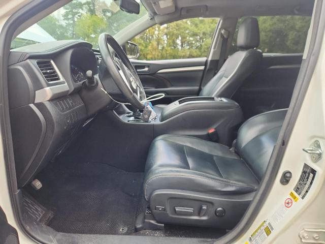 2015 TOYOTA HIGHLANDER XLE 5TDKKRFHXFS050205