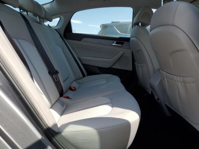 2017 HYUNDAI SONATA HYB KMHE24L36HA065627