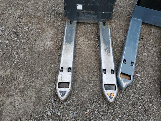 2020 CROWN ELECTRIC PALLET JACK #3246796840