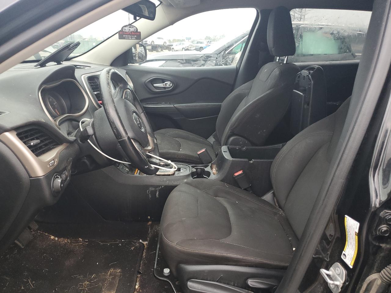 JEEP GRAND CHEROKEE LATITUDE