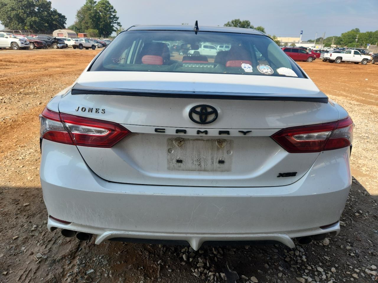 TOYOTA CAMRY XSE