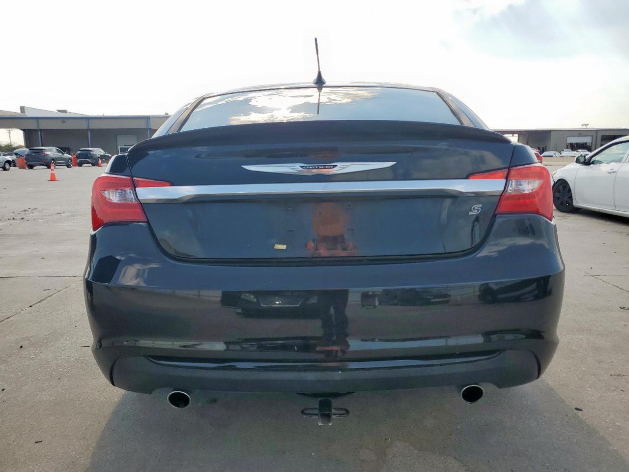 CHRYSLER 200 LIMITED