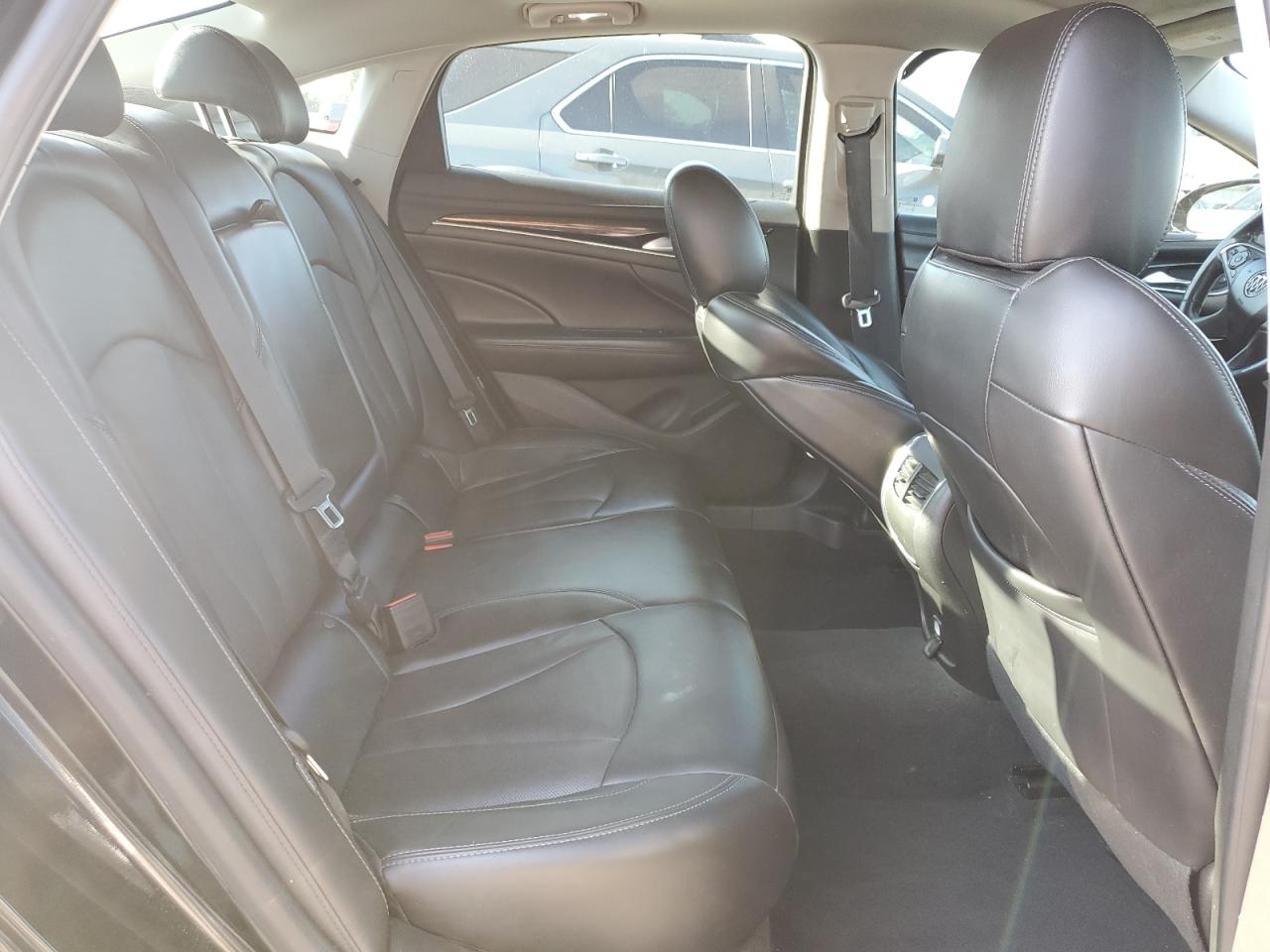 BUICK LACROSSE ESSENCE