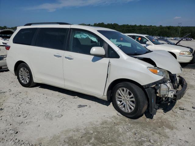 2015 TOYOTA SIENNA XLE - 5TDYK3DC2FS683487