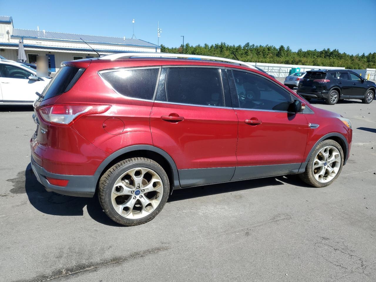FORD ESCAPE TITANIUM
