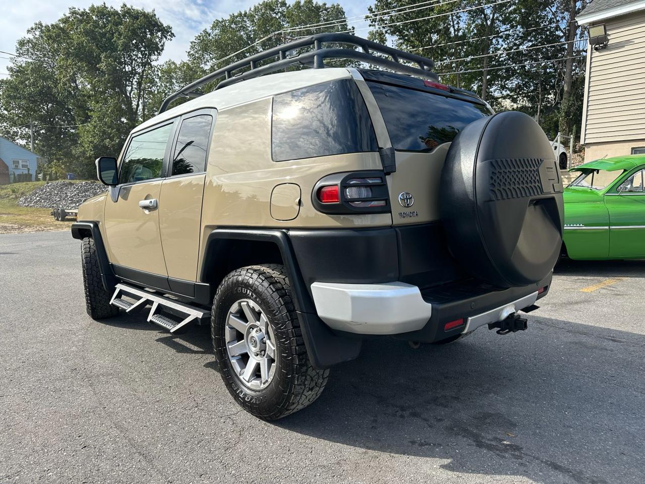 TOYOTA FJ CRUISER