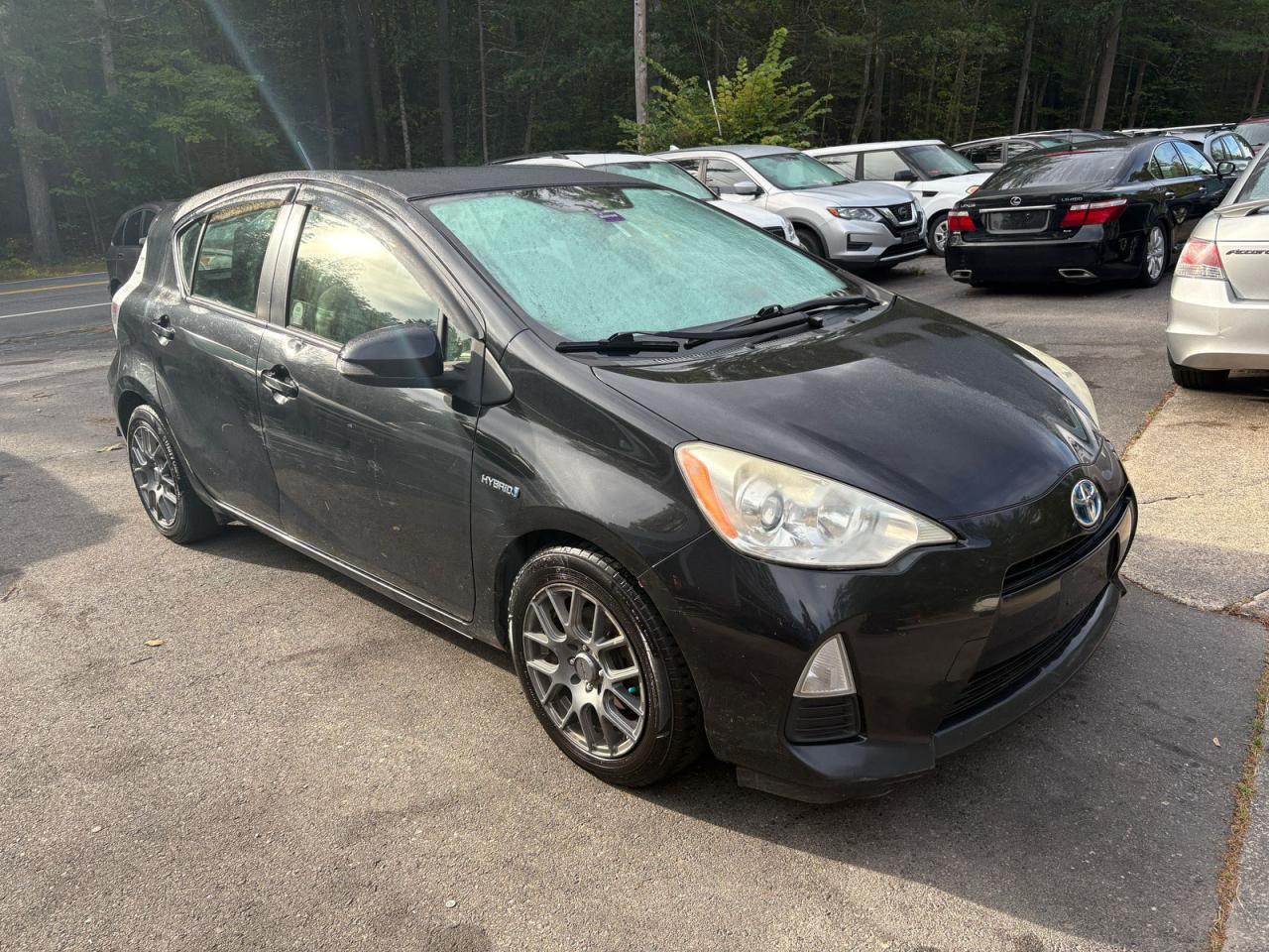 TOYOTA PRIUS C