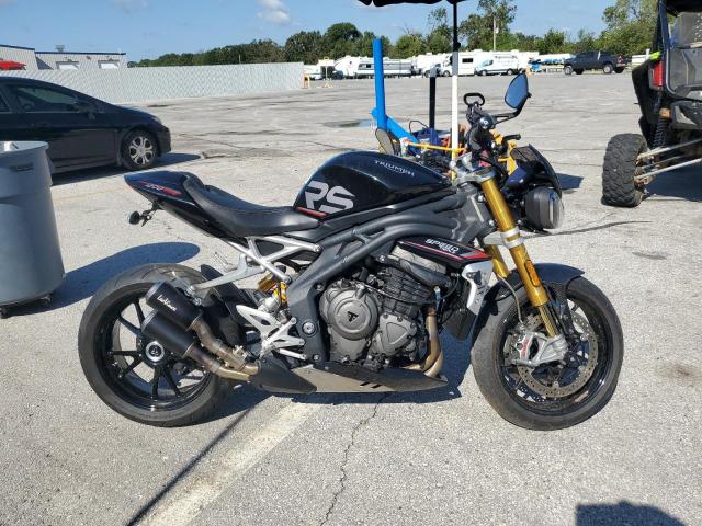 Global Auto Auctions: 2022 TRIUMPH MOTORCYCLE SPEED TRIPLE 1200 RS