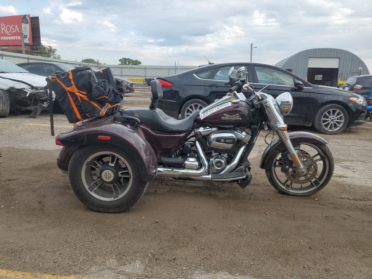 Vehicle photo