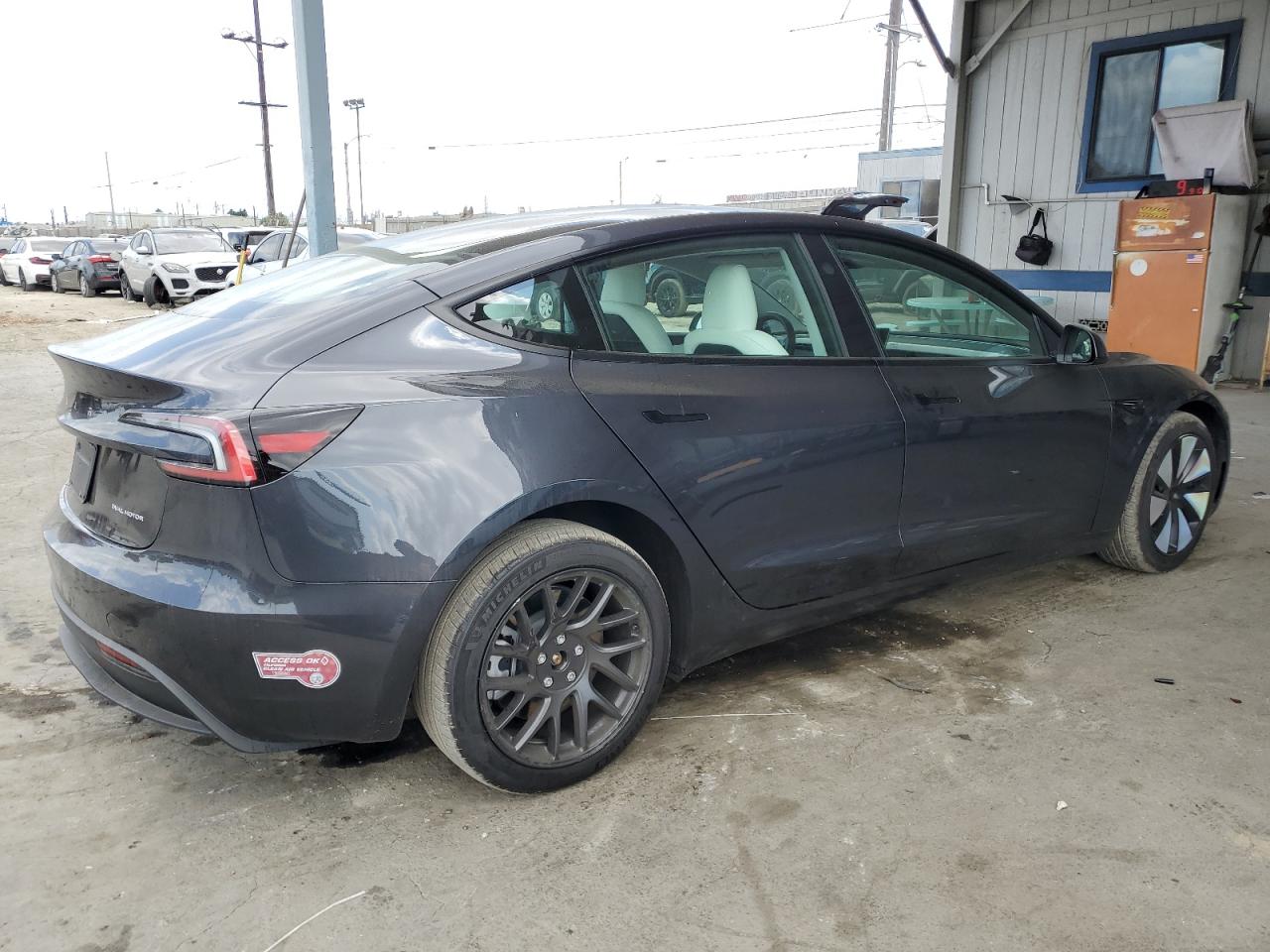 Lot #3291157985 2024 TESLA MODEL 3