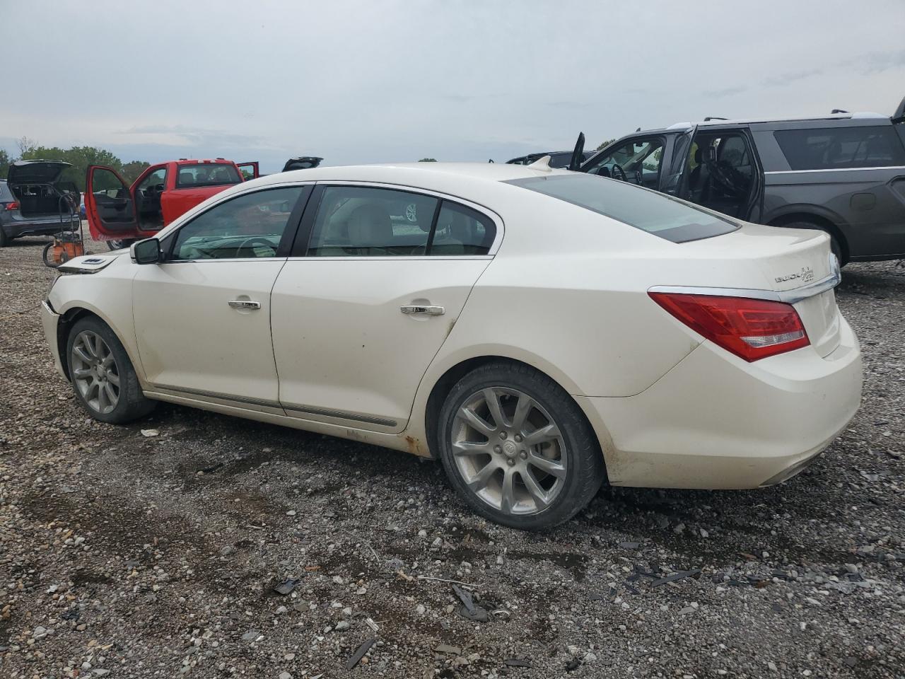 BUICK LACROSSE PREMIUM