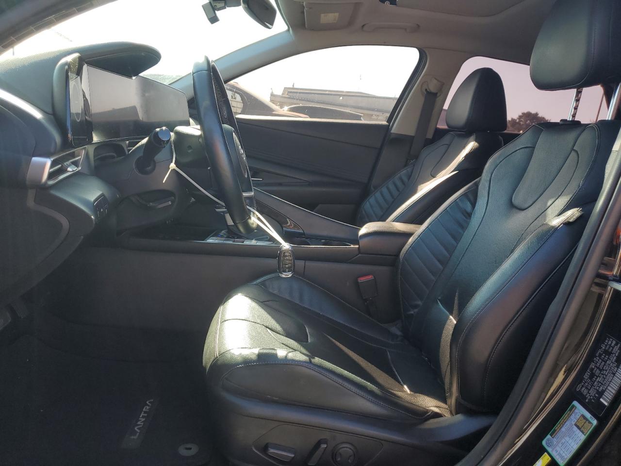 HYUNDAI ELANTRA LIMITED