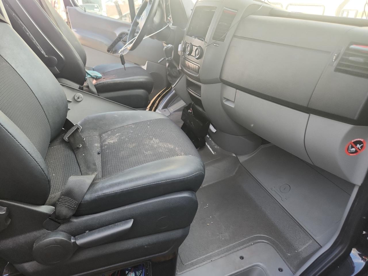 Lot #3291210982 2015 MERCEDES-BENZ SPRINTER 2