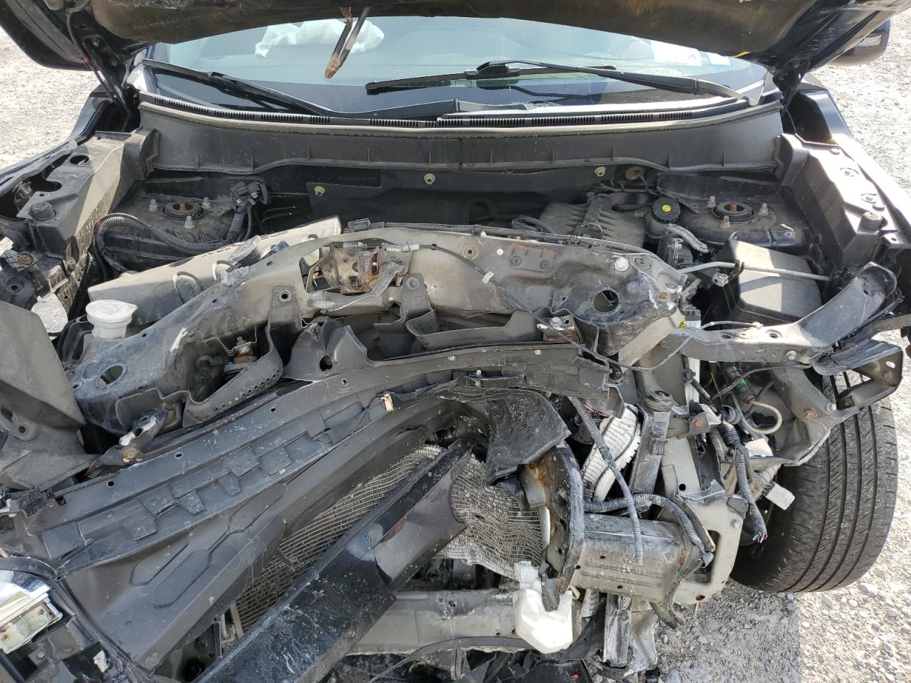 MITSUBISHI OUTLANDER ES