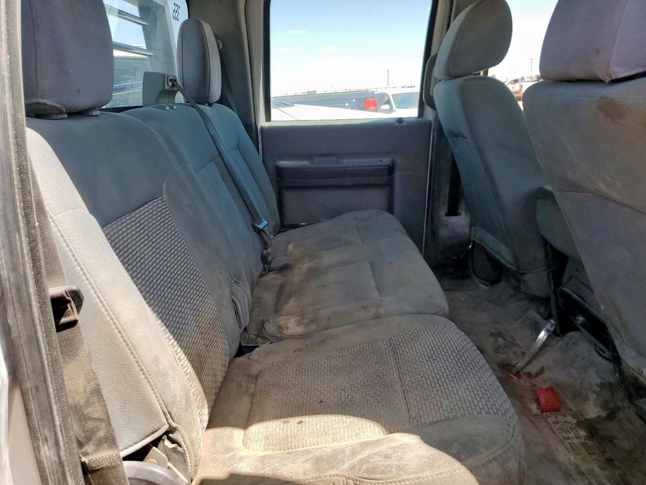 FORD F-550 SUPER DUTY