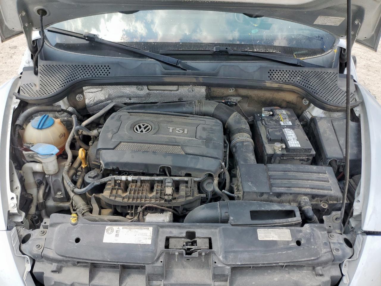 VOLKSWAGEN BEETLE 1.8T