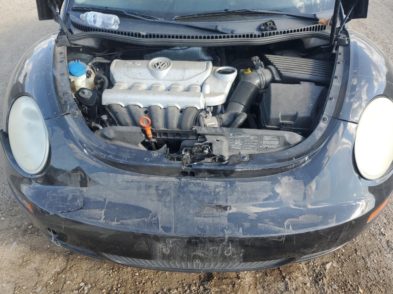 VOLKSWAGEN BEETLE NEW BEETLE