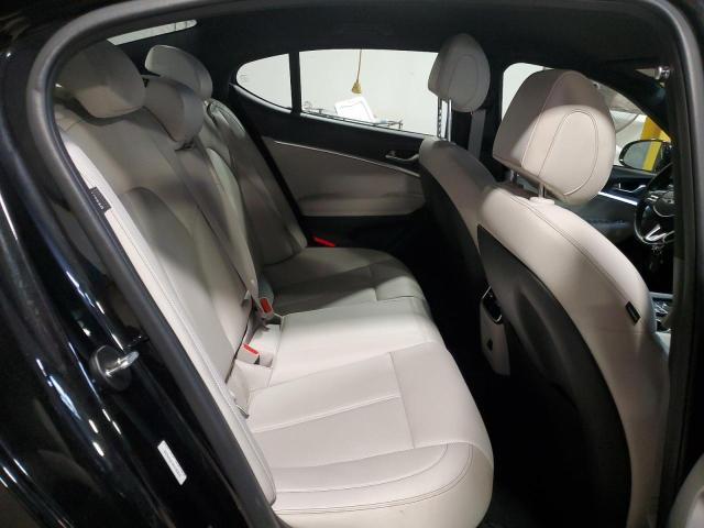 2025 GENESIS G70 BASE KMTG34SC3SU153215