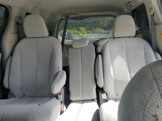 2011 TOYOTA SIENNA LE - 5TDKK3DC8BS069589