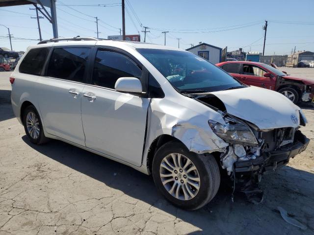 2015 TOYOTA SIENNA XLE 5TDYK3DC7FS660013