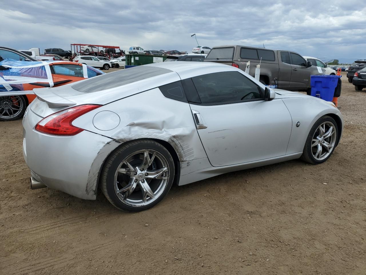NISSAN 370Z