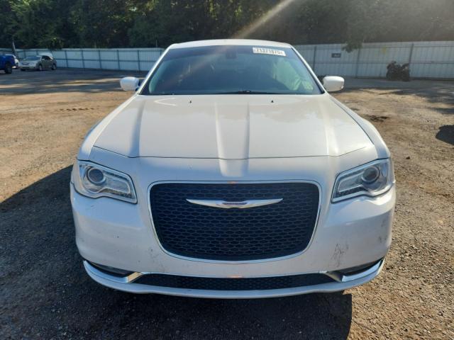 2015 CHRYSLER 300 LIMITED 2C3CCAAG5FH743686