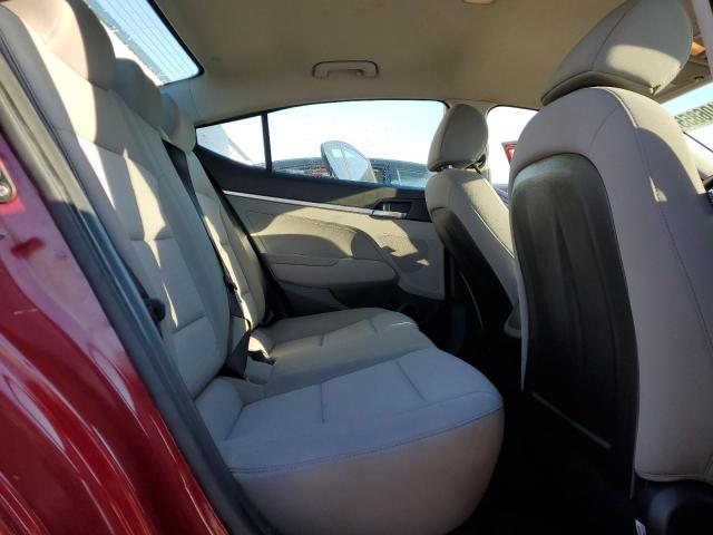 2019 HYUNDAI ELANTRA SE KMHD74LF1KU855172