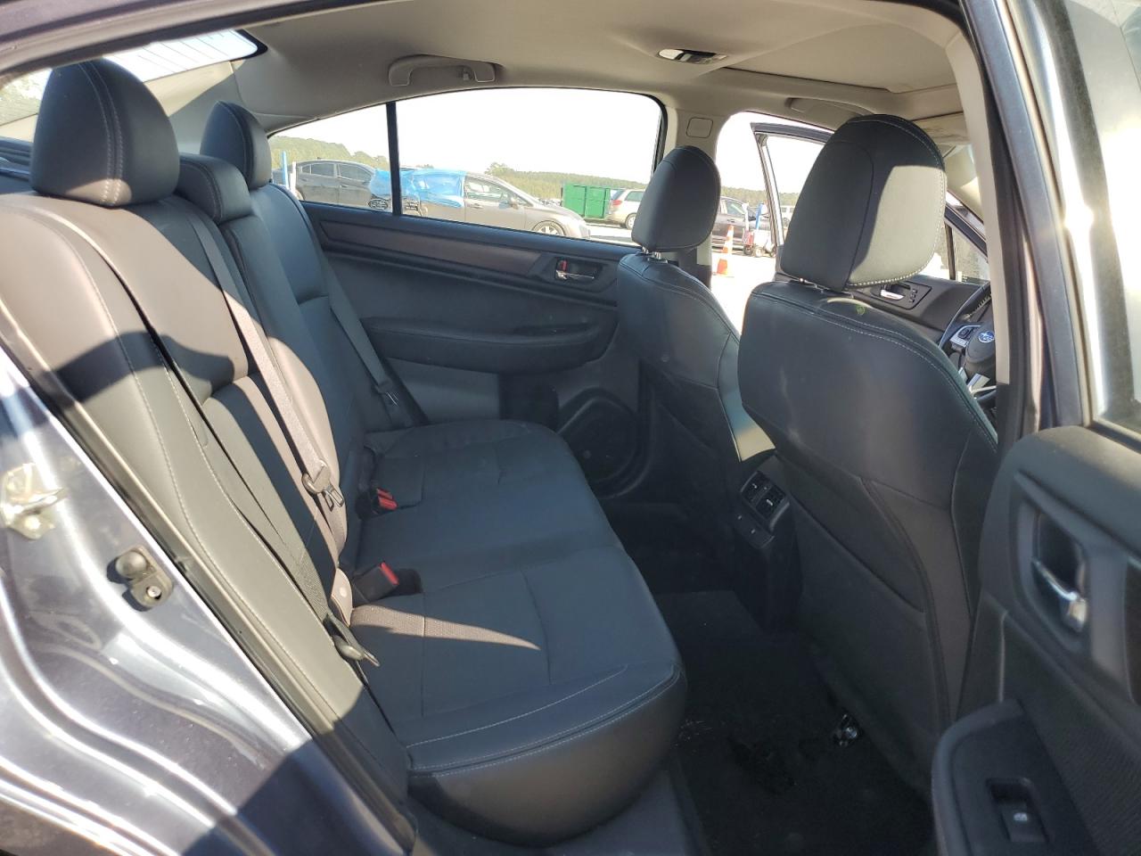 SUBARU LEGACY 2.5I LIMITED