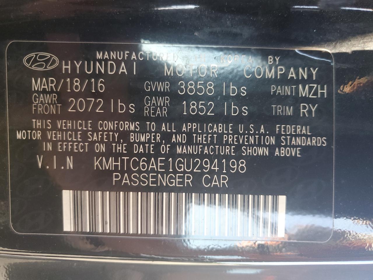 HYUNDAI VELOSTER TURBO