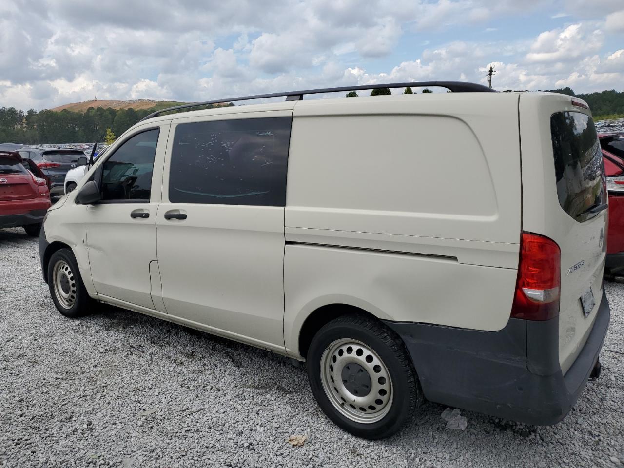 MERCEDES-BENZ METRIS