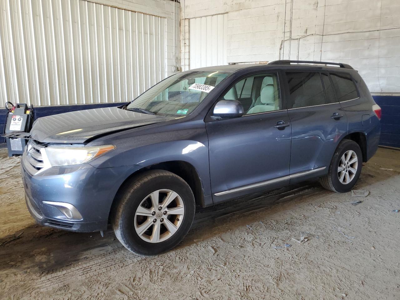 TOYOTA HIGHLANDER BASE