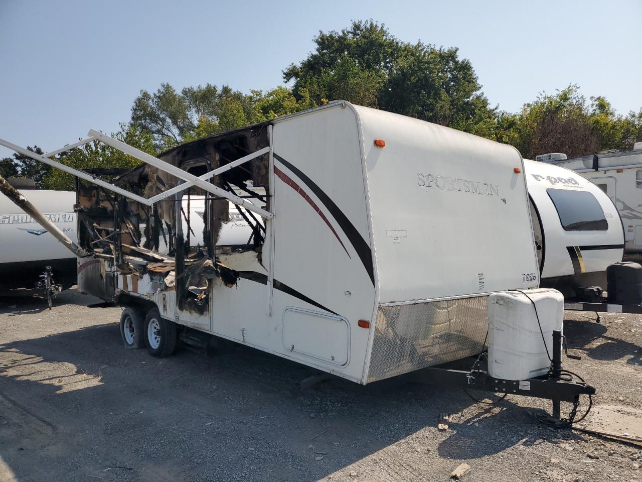 Lot #3282604865 2014 KZ SPORTSMEN