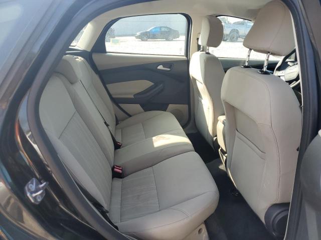 2015 FORD FOCUS SE 1FADP3K26FL299066