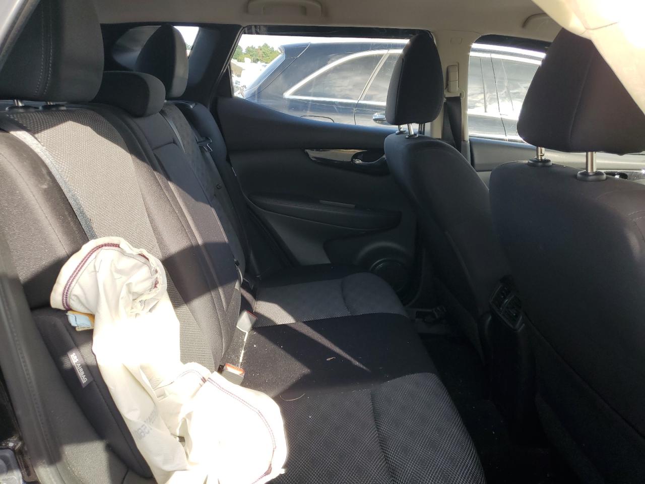 NISSAN ROGUE SPORT SV