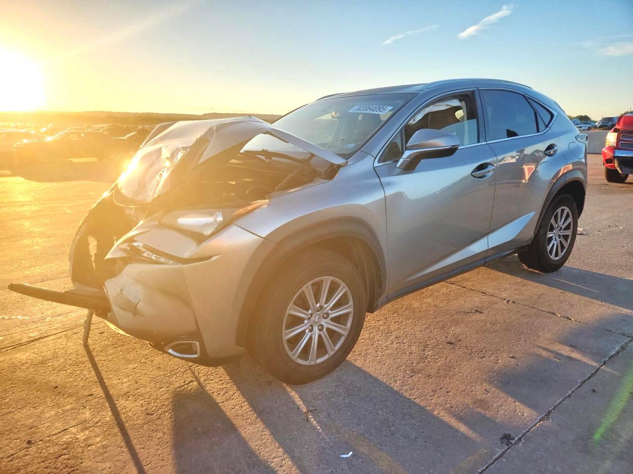 LEXUS NX 200T BASE