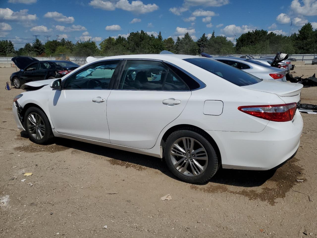 TOYOTA CAMRY LE