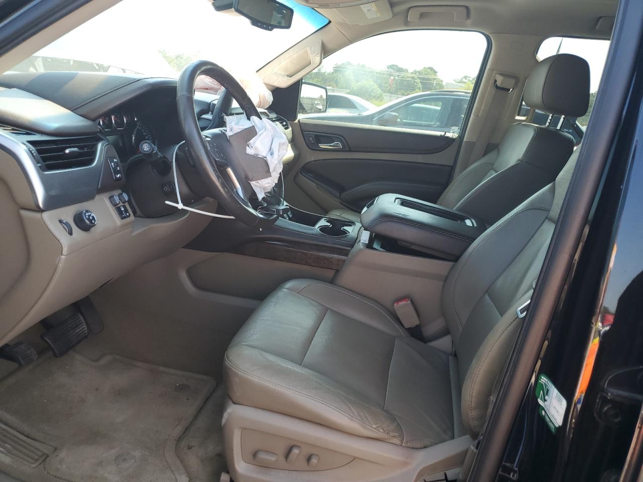 CHEVROLET TAHOE C1500 LT