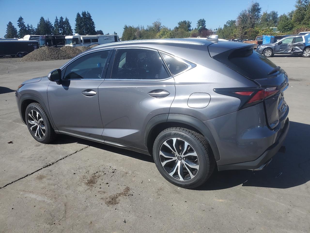 LEXUS NX 200T BASE