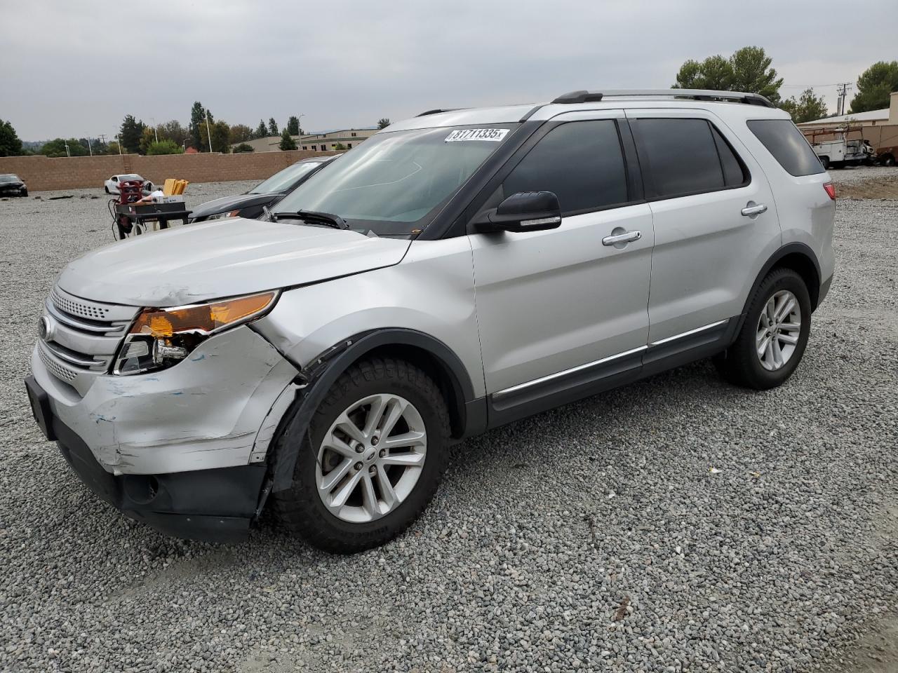 FORD EXPLORER XLT