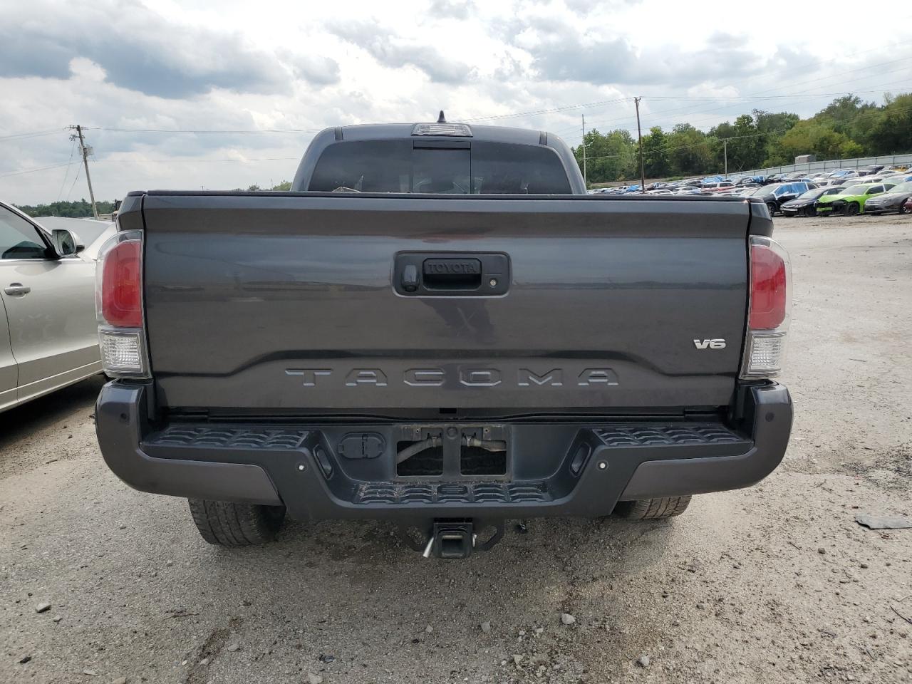 TOYOTA TACOMA DOUBLE CAB